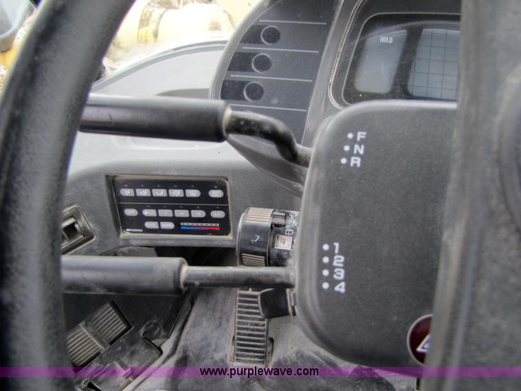 image for item 5299 1998 Komatsu WA450-3 wheel loader