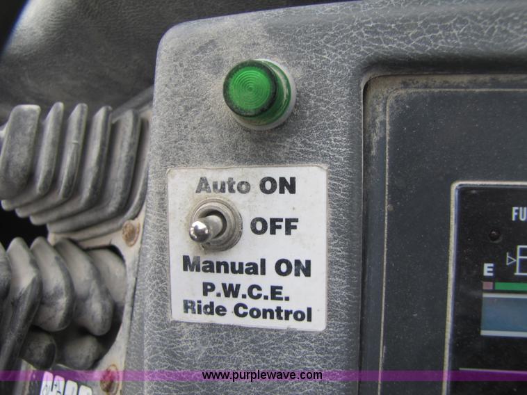 image for item 5299 1998 Komatsu WA450-3 wheel loader