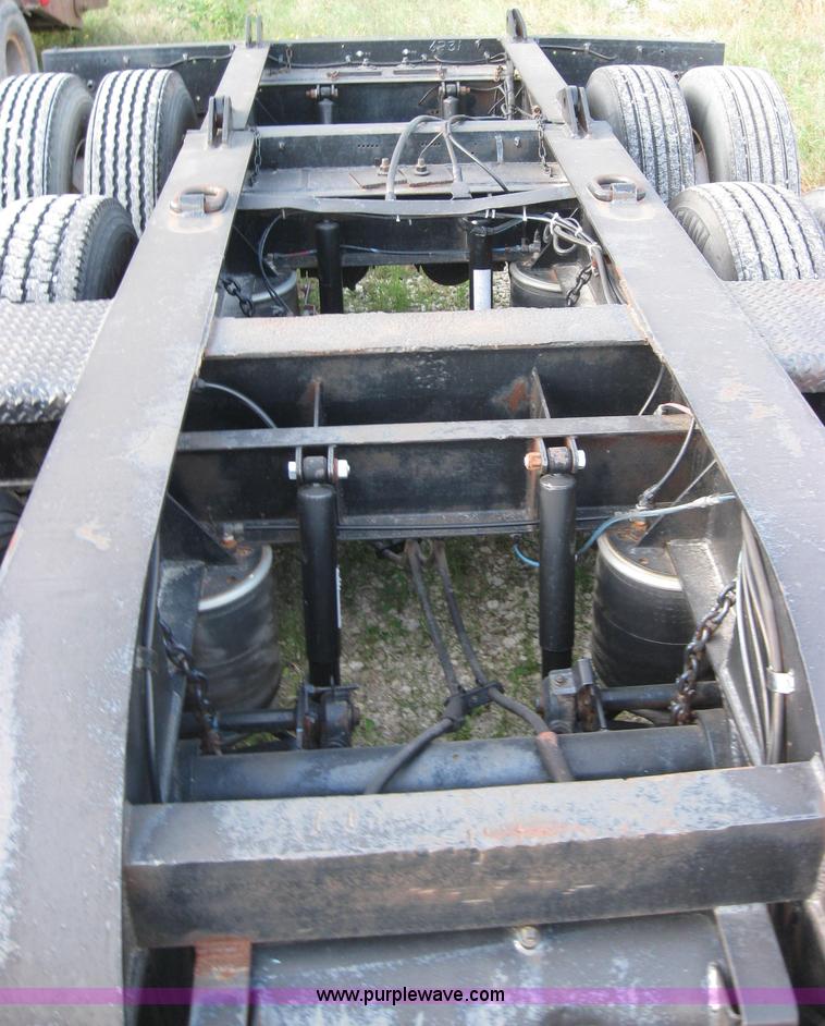 image for item 5567 1984 Talbert 39' lowboy trailer