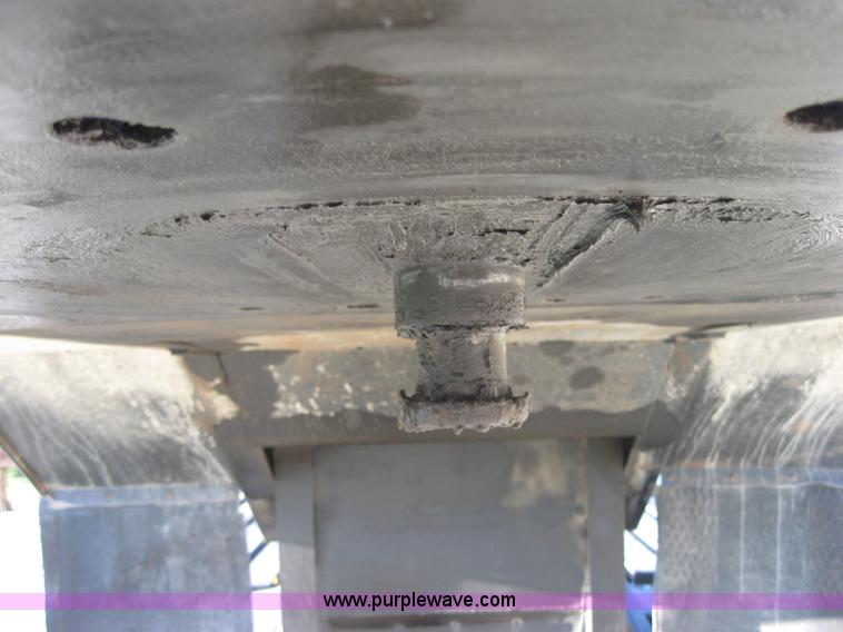 image for item 5567 1984 Talbert 39' lowboy trailer