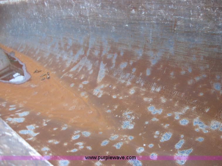 image for item 5569 1996 Reliant 31' end dump trailer