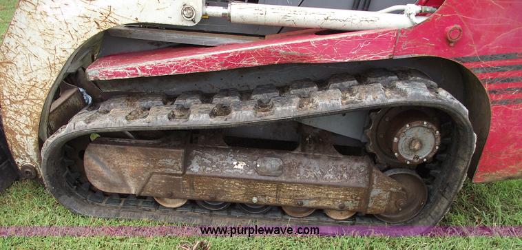 image for item 5787 2002 Takeuchi TL150 skid steer