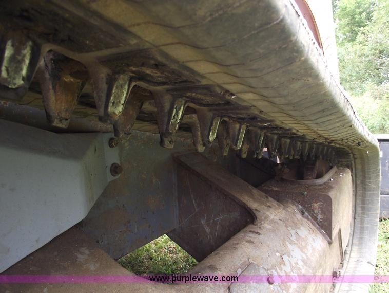 image for item 5787 2002 Takeuchi TL150 skid steer