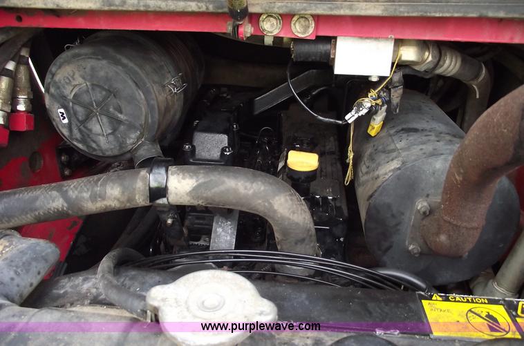 image for item 5787 2002 Takeuchi TL150 skid steer