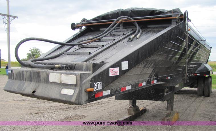 image for item 5813 1988 Flowboy 40' trailer