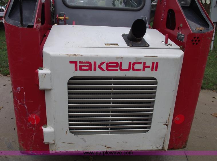 image for item 5855 2009 Takeucki TL120 skid steer