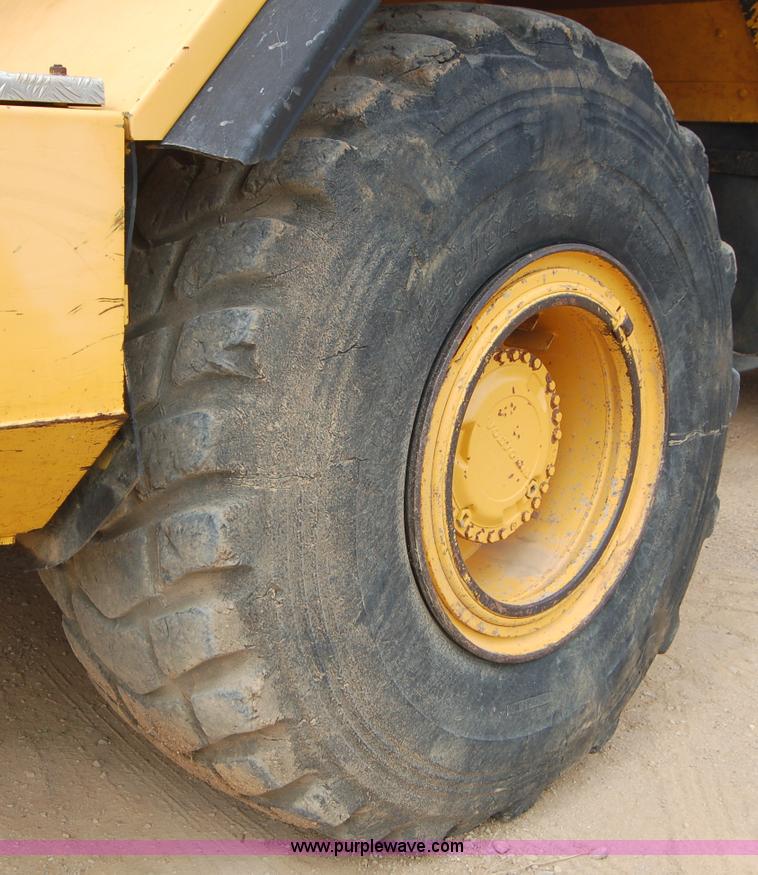 image for item 6040 1997 Volvo A30C articulated dump truck