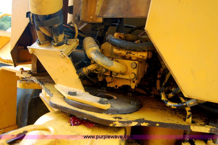 image for item 6040 1997 Volvo A30C articulated dump truck