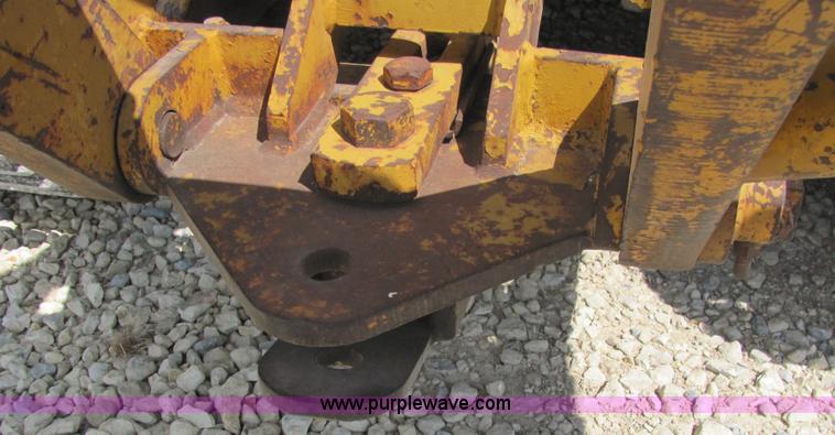 image for item 6843 International 150B track loader