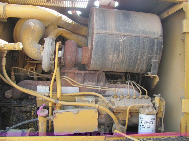 image for item 6955 1995 Caterpillar 140H motor grader