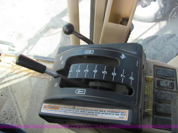 image for item 6955 1995 Caterpillar 140H motor grader