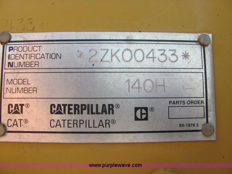 image for item 6955 1995 Caterpillar 140H motor grader