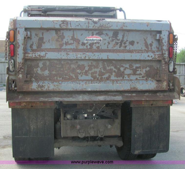 image for item 6957 2002 Freightliner FL80 single axle dump truck