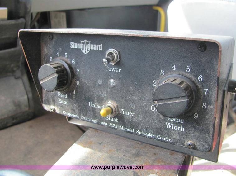 image for item 6957 2002 Freightliner FL80 single axle dump truck