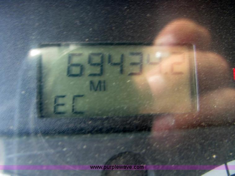 image for item 6957 2002 Freightliner FL80 single axle dump truck