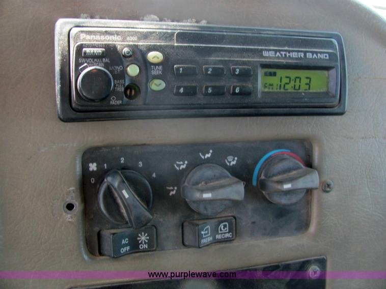 image for item 6958 2001 Peterbilt Conventional 330 tandem axle dump truck