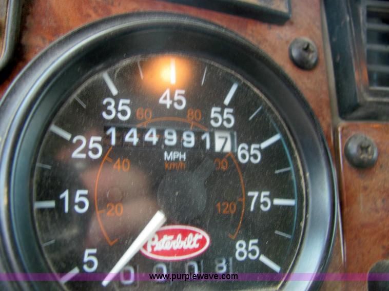 image for item 6958 2001 Peterbilt Conventional 330 tandem axle dump truck