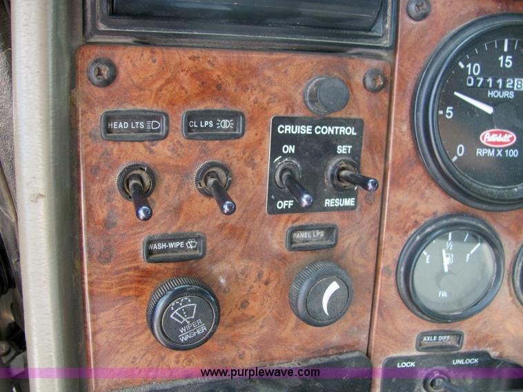 image for item 6958 2001 Peterbilt Conventional 330 tandem axle dump truck