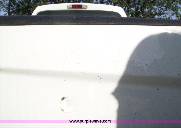 image for item 1037 2006 Dodge Dakota ST club cab pickup