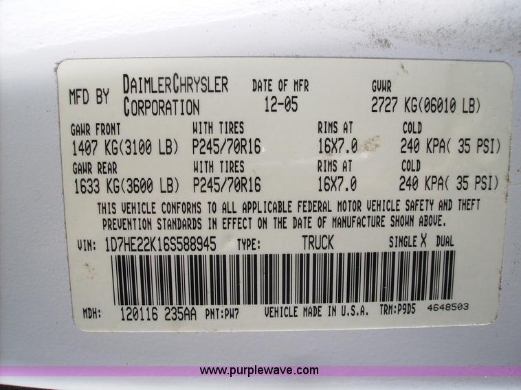 image for item 1037 2006 Dodge Dakota ST club cab pickup