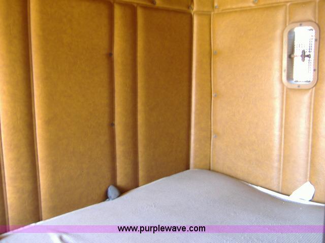 image for item 1801 1988 Freightliner FLC-64T semi truck