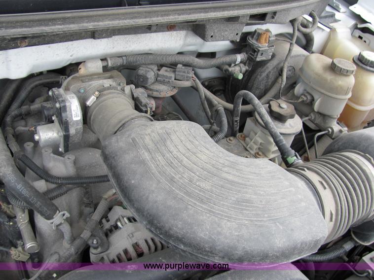 image for item 2330 2006 Ford F150 pickup truck