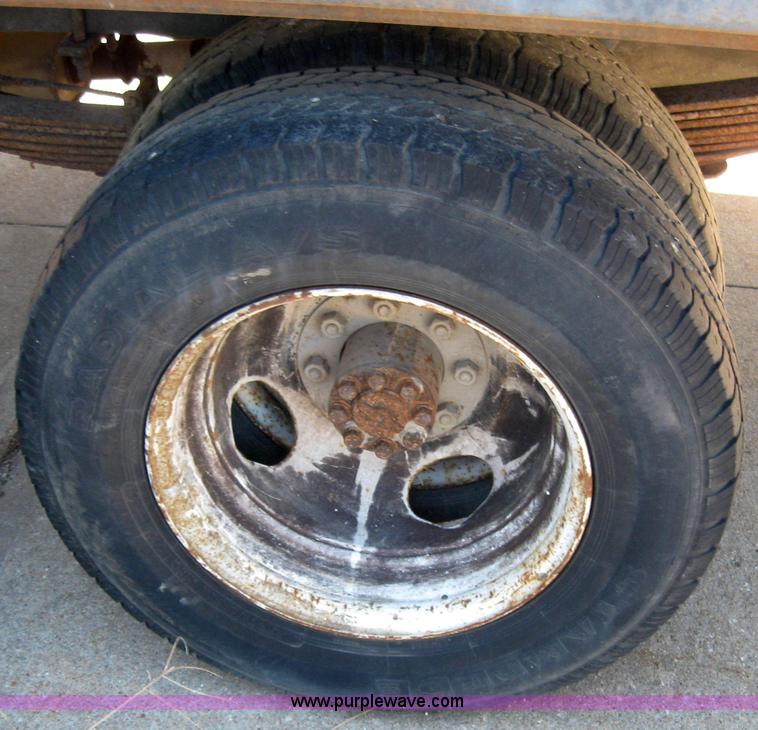 image for item 2767 1984 GMC Vandura 3500