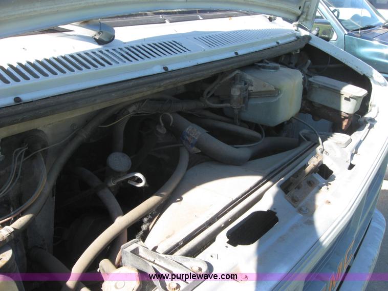 image for item 2767 1984 GMC Vandura 3500
