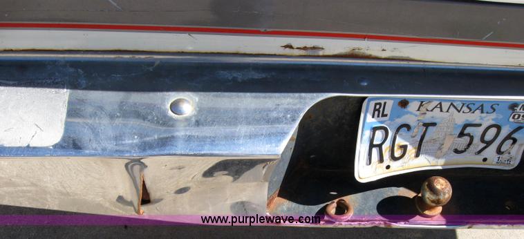 image for item 2769 1990 Ford F150 super cab pickup