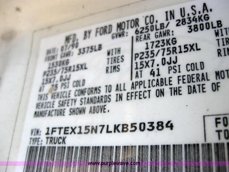 image for item 2769 1990 Ford F150 super cab pickup