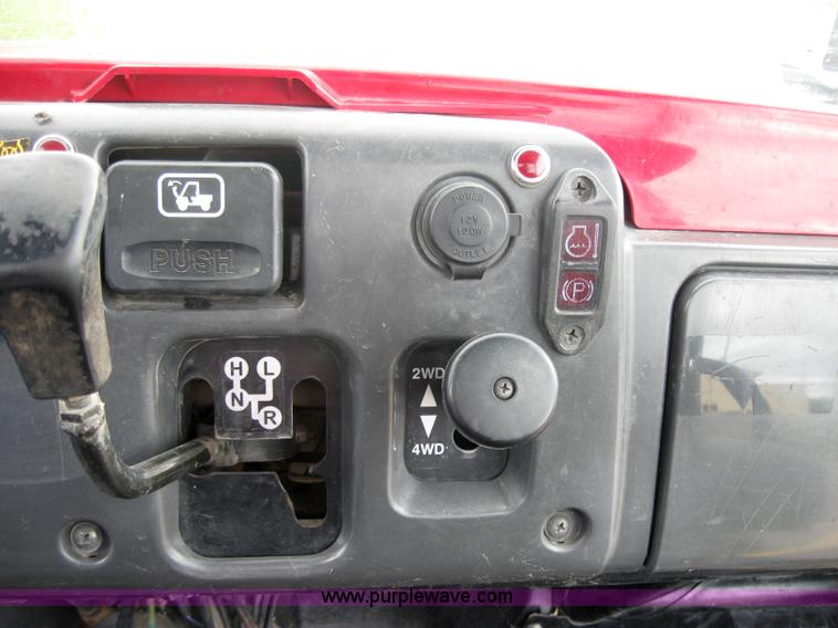 image for item 2792 2004 Kawasaki 3010 mule