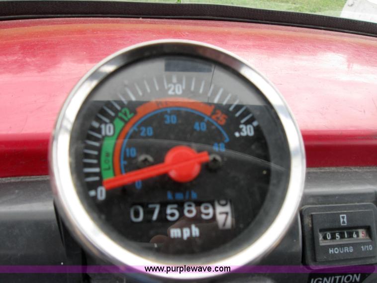 image for item 2792 2004 Kawasaki 3010 mule