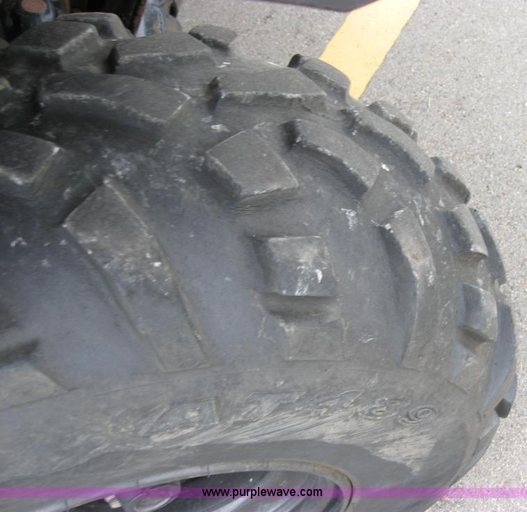 image for item 2792 2004 Kawasaki 3010 mule