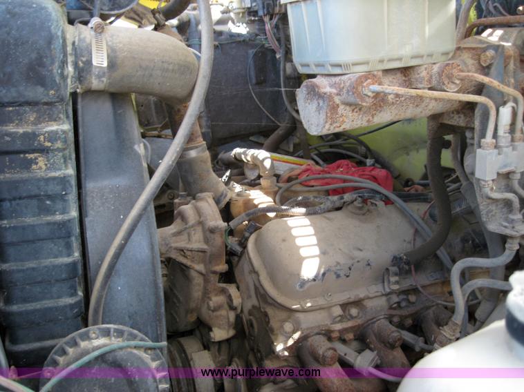 image for item 3149 1986 GMC C6500 truck