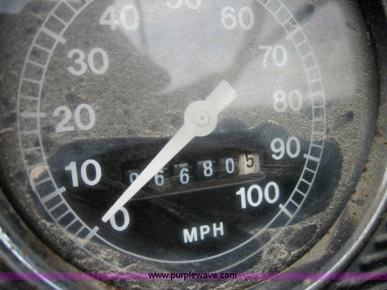 image for item 3154 1978 Ford F7000 truck