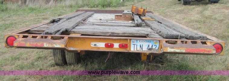 image for item 3158 18' flatbed trailer