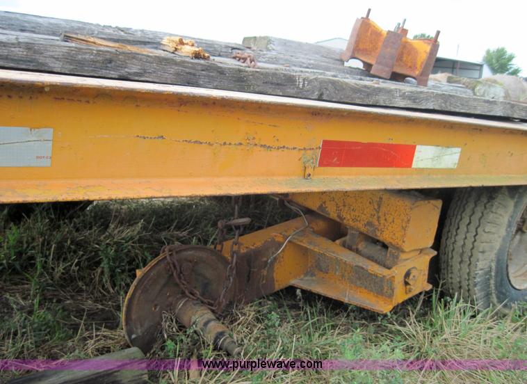 image for item 3158 18' flatbed trailer