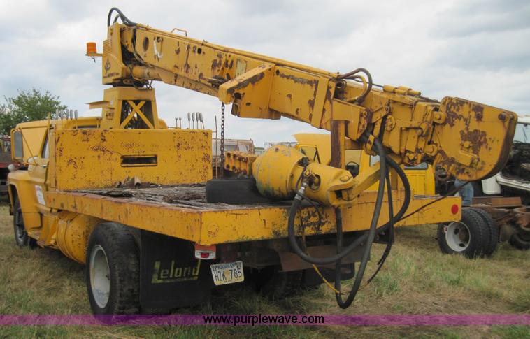 image for item 3161 1969 Ford 750 truck with utility equipment bed and hydraulic drill