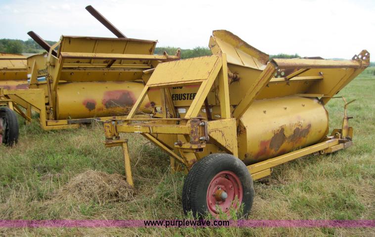 image for item 3169 Big bale hay processors