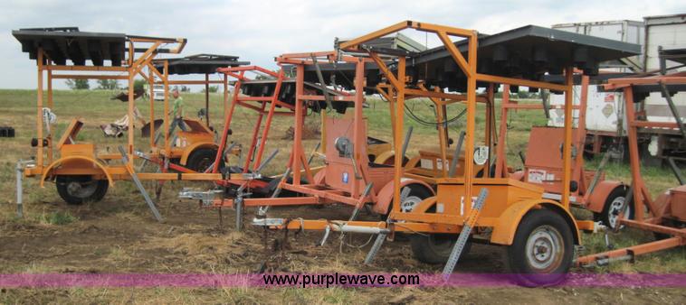 image for item 3183 (9) arrow board directional signs