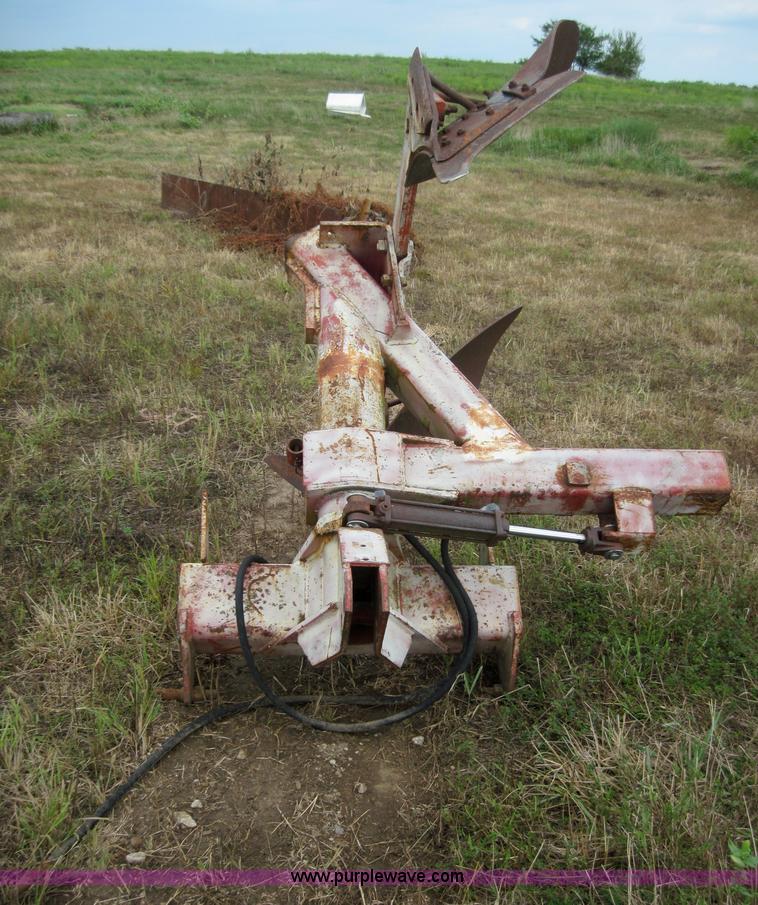 image for item 3184 International single bottom rollover plow