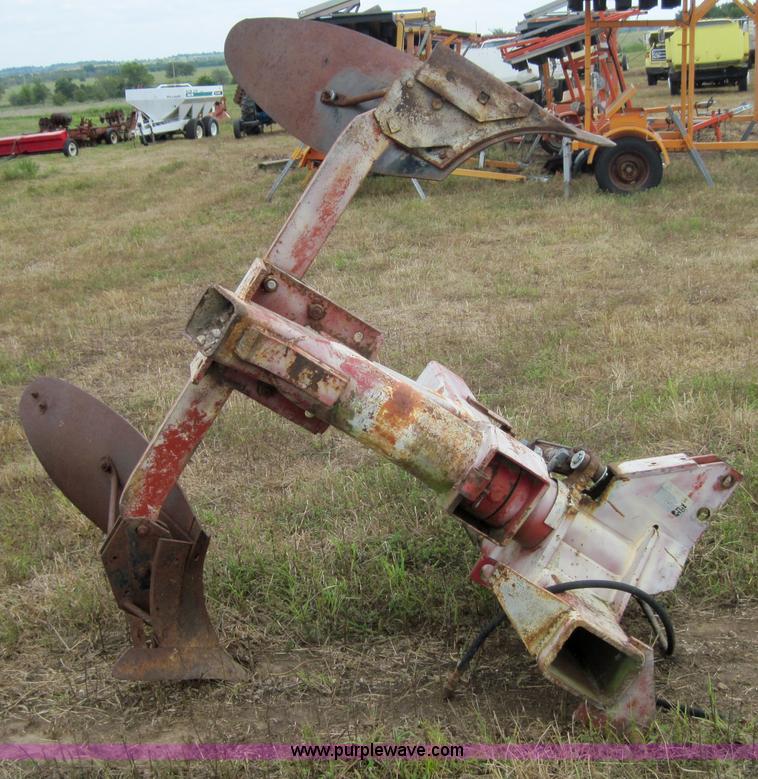image for item 3184 International single bottom rollover plow