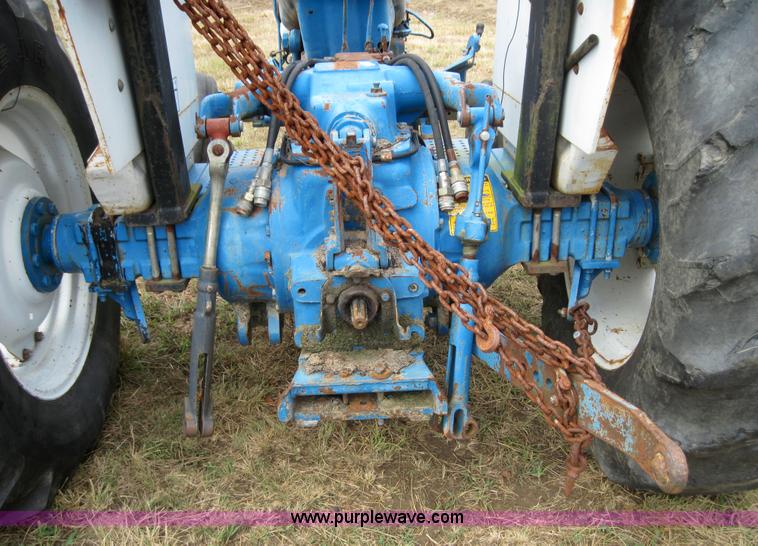 image for item 3188 Ford 5900 tractor