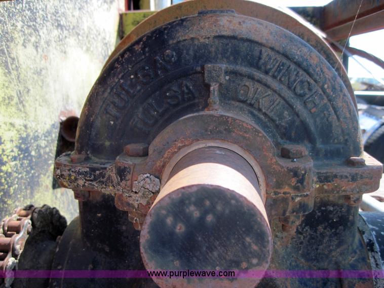 image for item 4015 1977 Ford 9000 semi truck