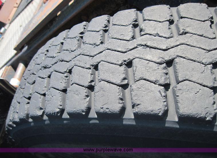 image for item 4016 1980 Ford 9000 semi truck