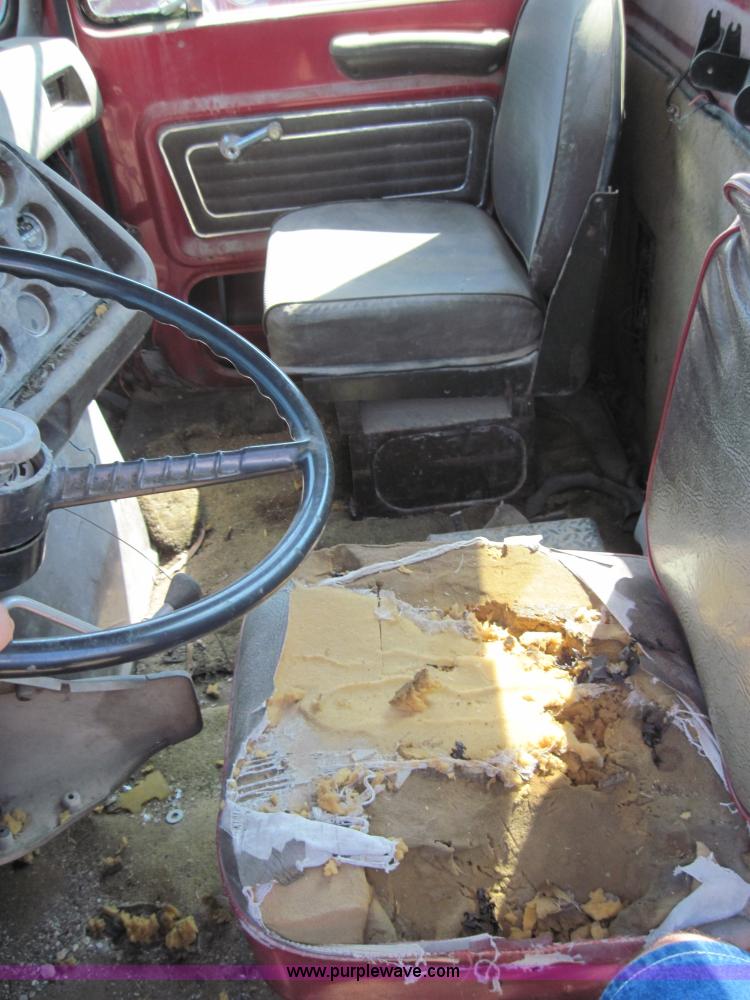 image for item 4016 1980 Ford 9000 semi truck