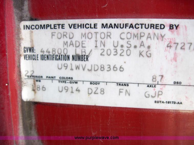 image for item 4016 1980 Ford 9000 semi truck