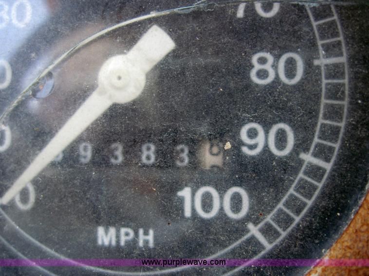 image for item 4019 1978 Ford truck with dump bed