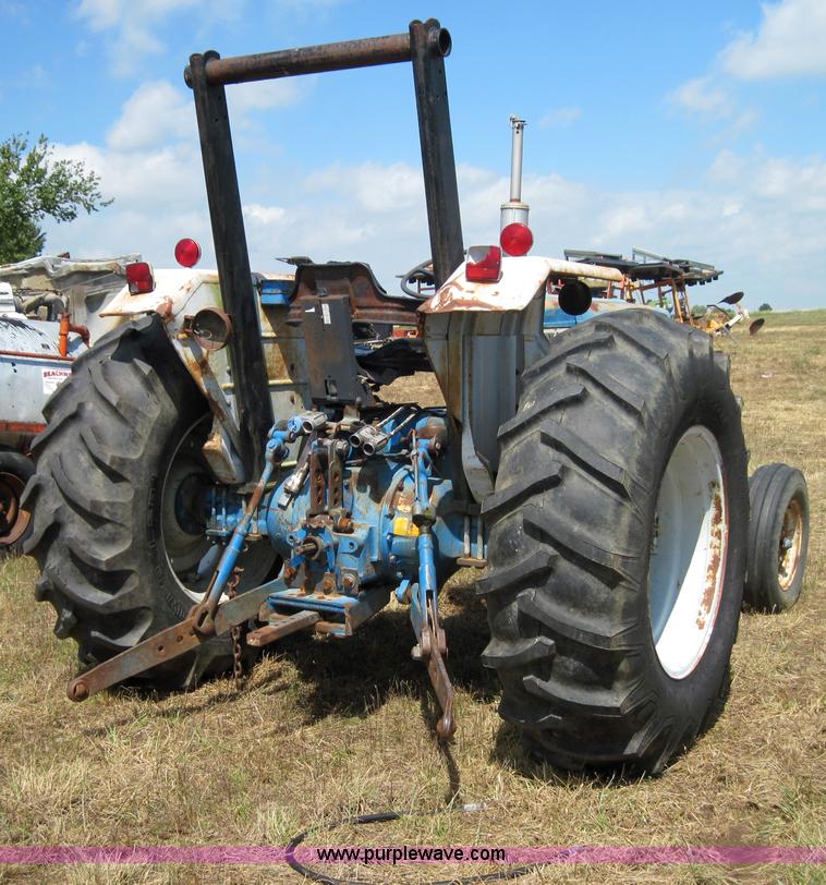 image for item 4025 Ford 5900 tractor