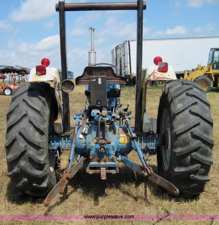 image for item 4025 Ford 5900 tractor